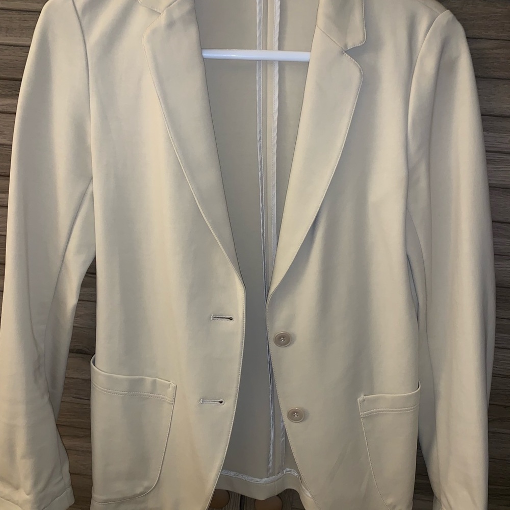 Blazer size small